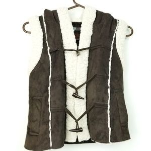 JJ Basics Hooded Vest sz L